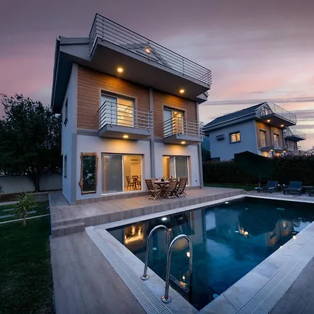 Lidya 3 Bedroom Close To Oeluedeniz