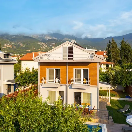 ヴィラ Lidya 3 Bedroom Close To Oeluedeniz フェティエ