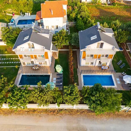 Lidya 3 Bedroom Close To Oeluedeniz