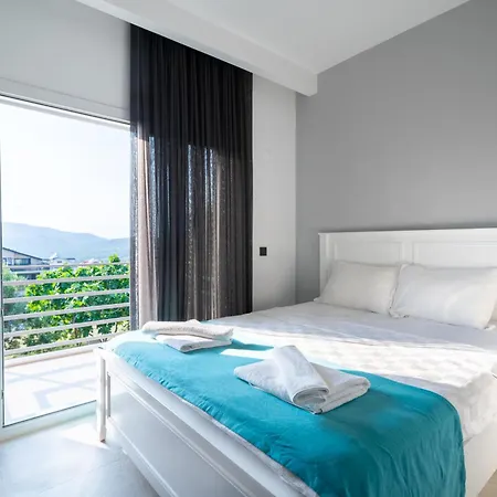 Villa Lidya 3 Bedroom Close To Oeluedeniz Fethiye