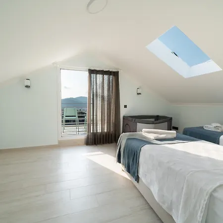 Lidya 3 Bedroom Close To Oeluedeniz *